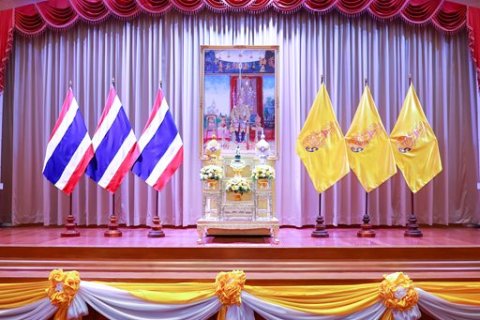 ๓ พ.ค.๖๖ จก.วท.กห. ร่วมพิธีลงนามถวายพระพรชัยมงคล เนื่องในวันฉัตรมงคล