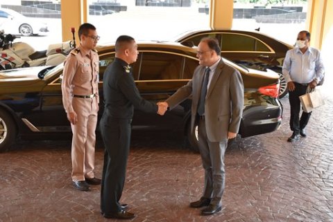 ๘ ส.ค.๖๖ เอกอัครราชฑูตสาธารณรัฐอินเดียประจำประเทศไทย เข้าเยี่ยมคาราวะ จก.วท.กห.